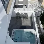 Zoumis Apartmanhotel Náusza