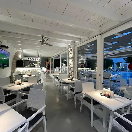 Zoumis Aparthotel