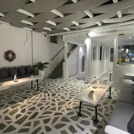 Aparthotel Zoumis