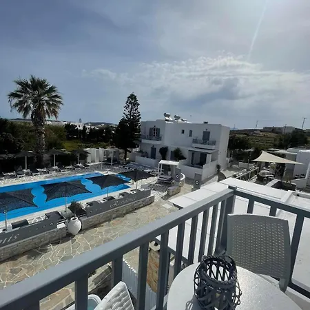 Zoumis Aparthotel 2*