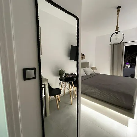Aparthotel Zoumis