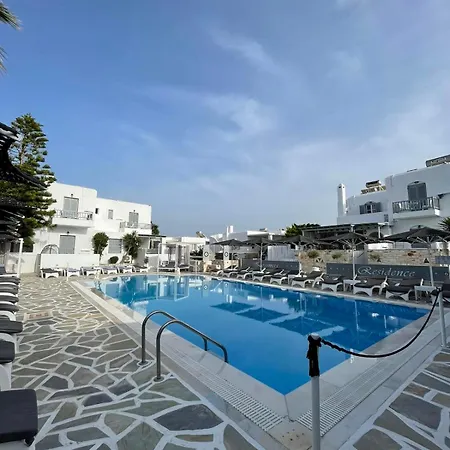 Zoumis 2* Naousa (Paros)
