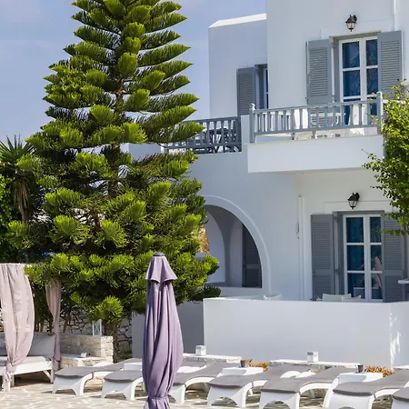 Aparthotel Zoumis Naousa (Paros)