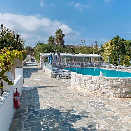 Zoumis 4* Naousa (Paros)