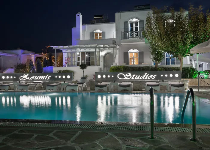 Zoumis Naousa (Paros)