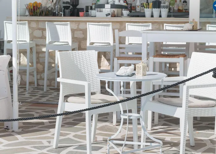 Zoumis Apart-hotel 4*