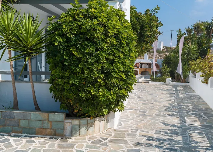 Zoumis 4* Naousa (Paros)